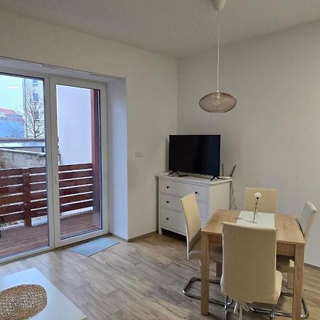 Znojmo Apartmany Екстер'єр фото