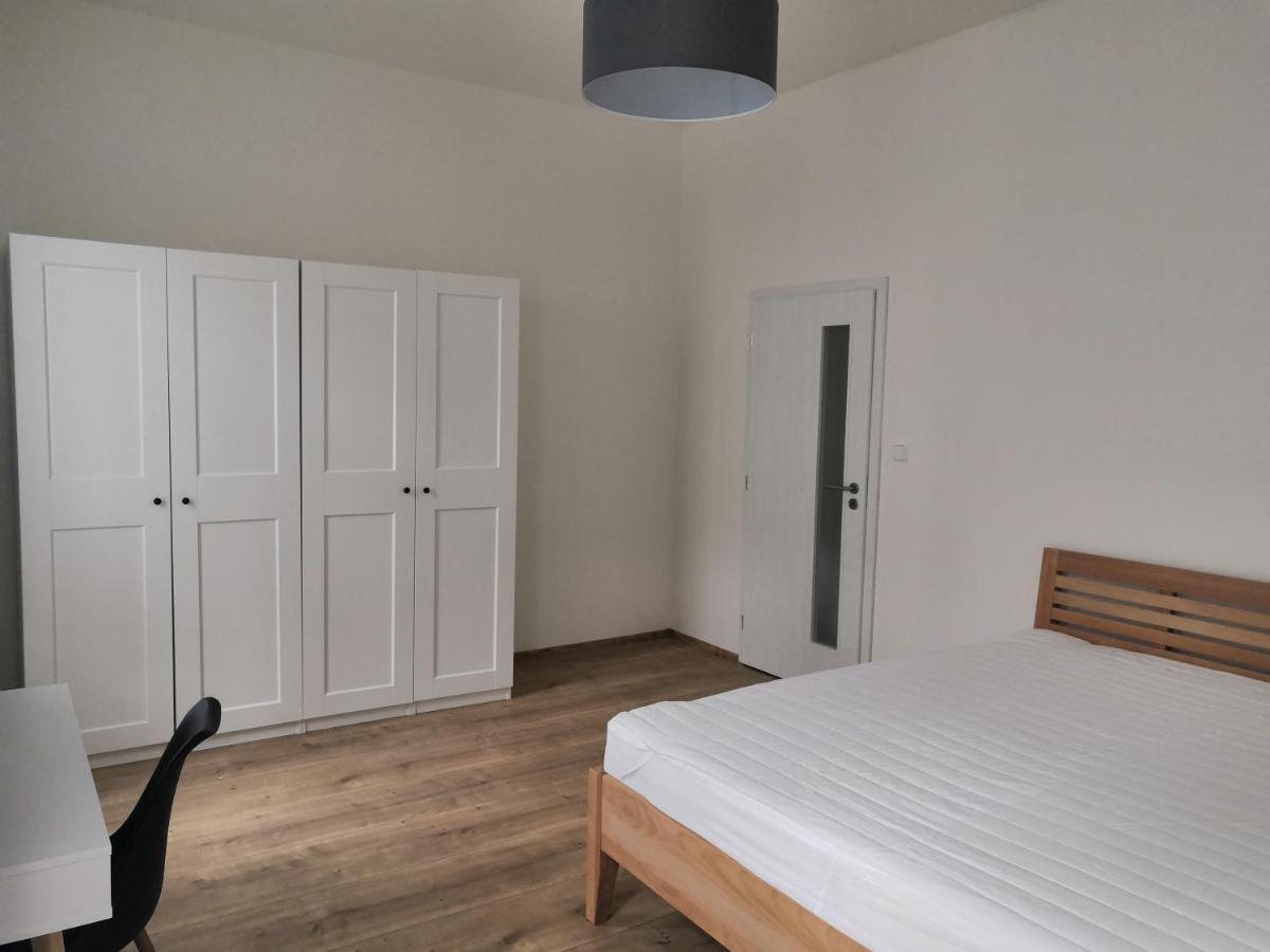 Znojmo Apartmany Екстер'єр фото